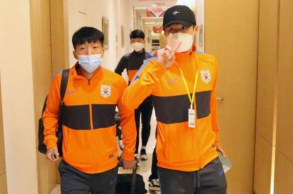 星亿娱乐安卓APP-孙准浩处子秀惊艳后许愿：像在全北那样率泰山夺冠